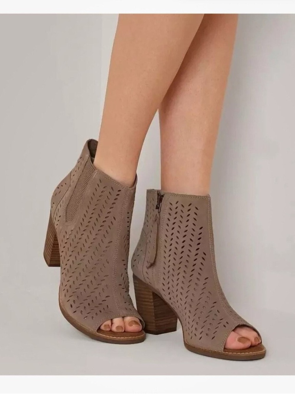 TOMS WOMEN'S FORGED IRON SUEDE MAJORCA PEEP TOE BOOTIES